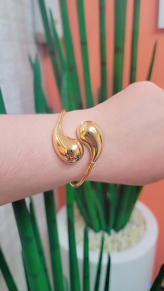 PULSERA DE GOTA EN ACERO