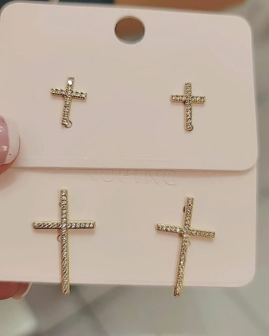 ARETES DE CRUZ CON ZIRCONIAS