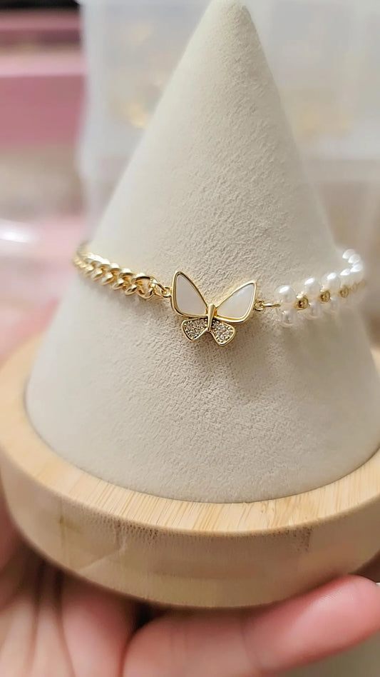 PULSERA CON MARIPOSA